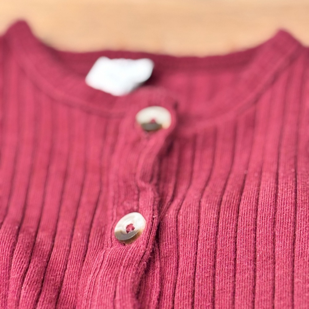 Kate Quinn Ribbed Sleeveless Bodysuit Romper Burgundy 6-12M Baby Shower Gift - Picture 6 of 6